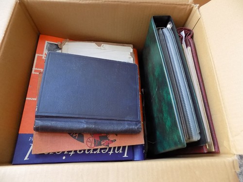 World stamps large box - world,