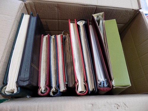 Large box world stamps - box, of